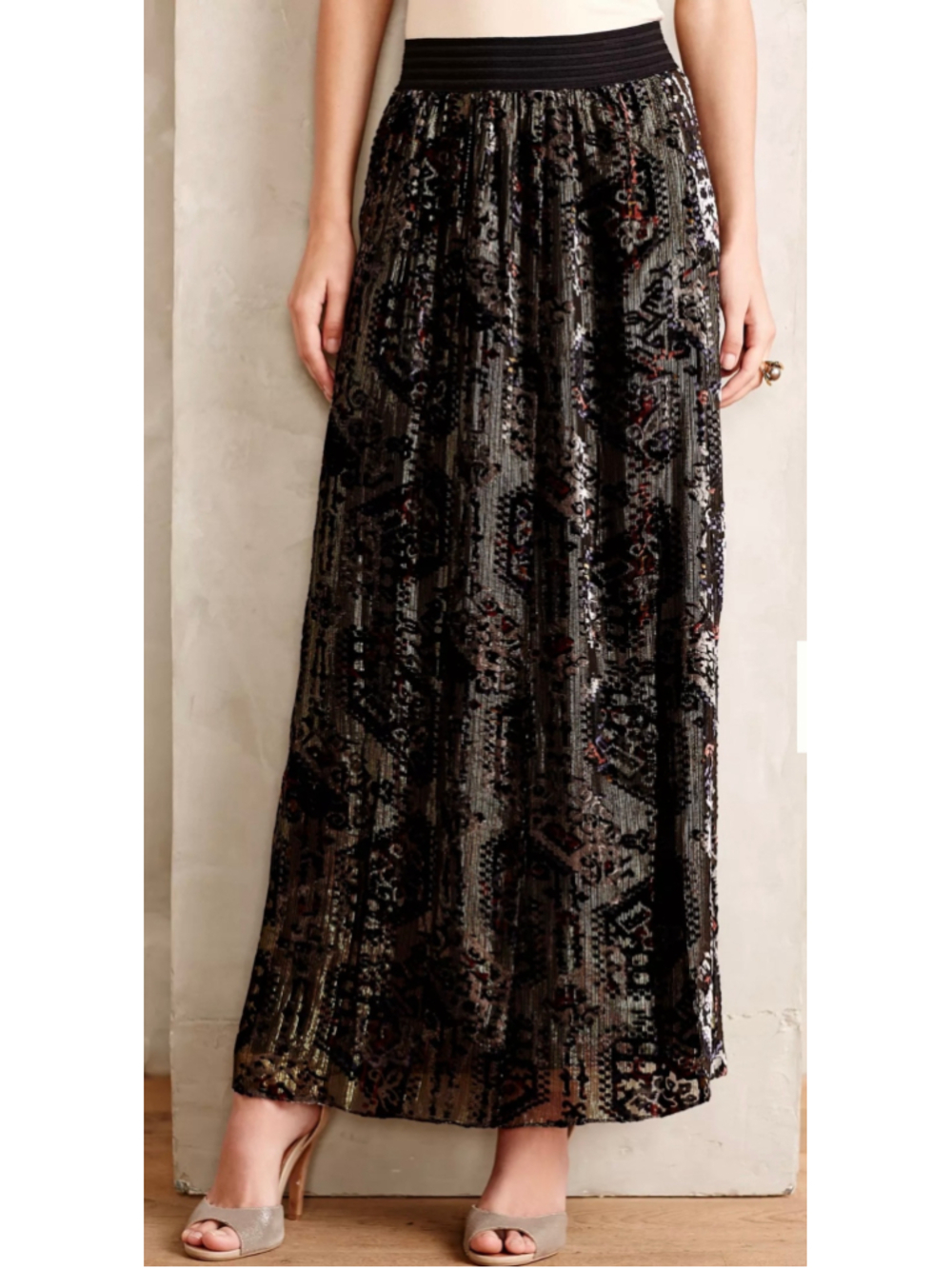 HD in Paris Rhiannon Velvet Burnout Maxi Skirt Black Gold Size 6